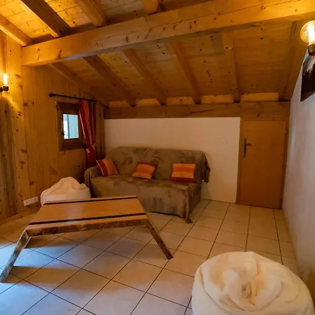 Fifine - Reservation Chalet *